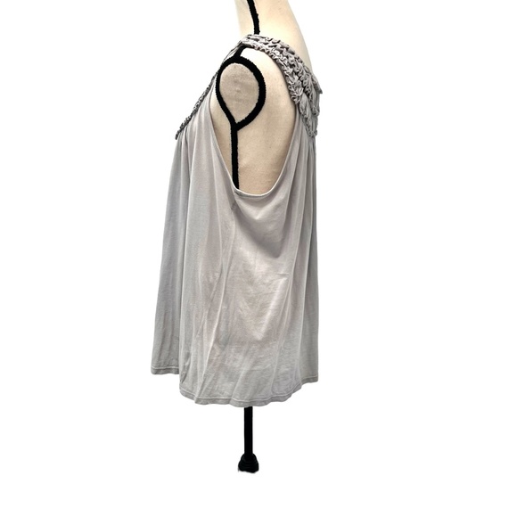 ANTHROPOLOGIE TEE PARTY LIGHT GRAY RUFFLED ELASTIC NECK LOOSE FIT TANK TOP - Picture 6 of 14